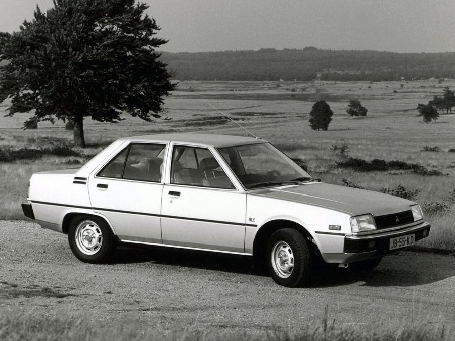 Mitsubishi Tredia 1982 года  (фото 11 из 12)